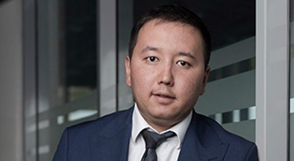 РУСЛАН ОМАРОВ