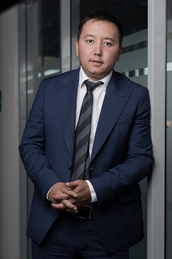 Руслан Омаров